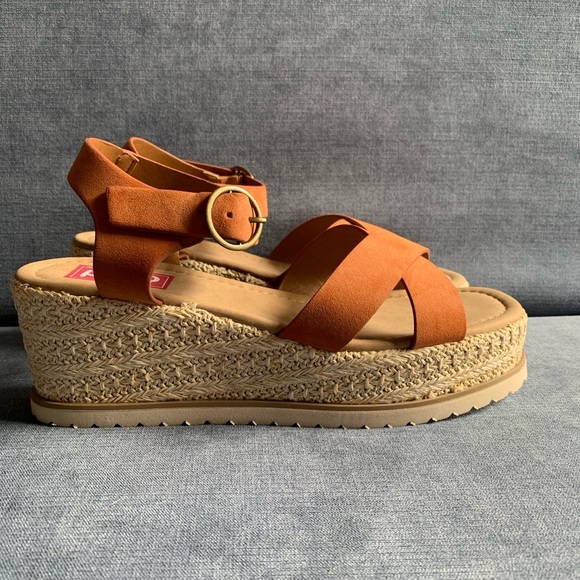 Pop Womens Brown Adjustable Ankle Strap Wedge Espadrille Open Toe Heel Sandals - Picture 1 of 11